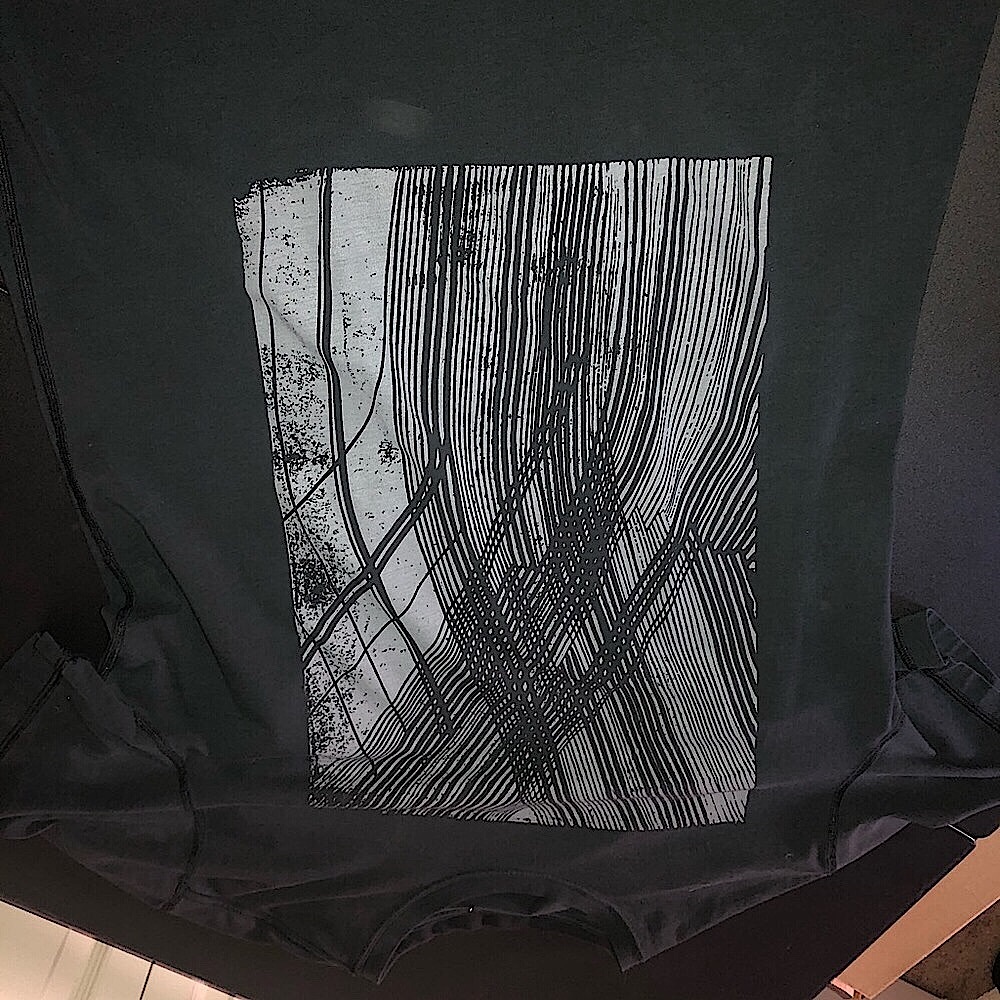 Xl lululemon graphic t shirt